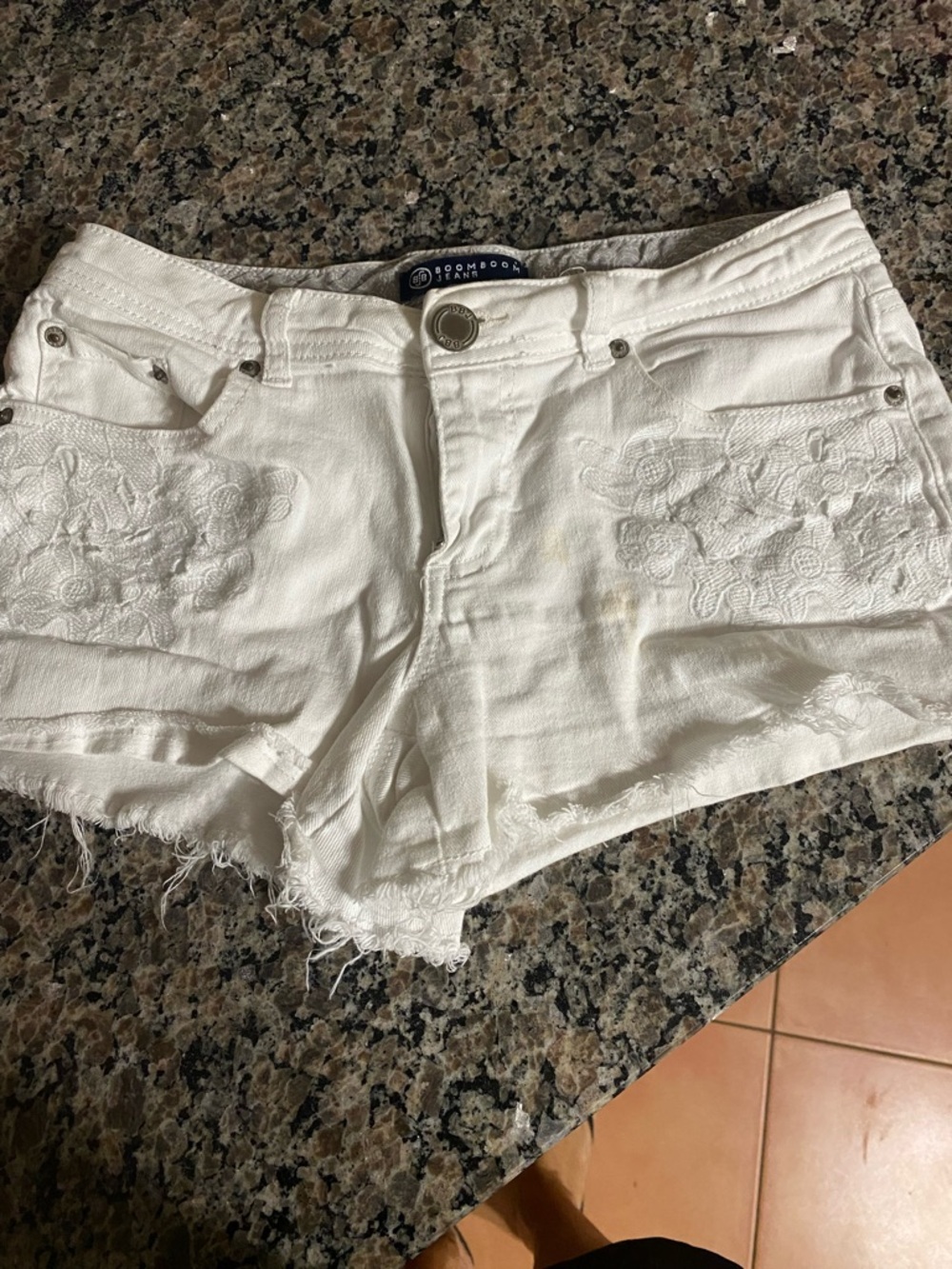 FOUR PAIR OF WHITE SHORTS. TWO PAIR ARE BOOM BOOM/TWO PAIR ARE ALMOST FAMOUS.